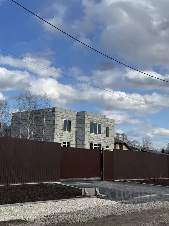 Коттедж в Свердловская область, Верхняя Пышма городской округ, пос. ... - Фото 1