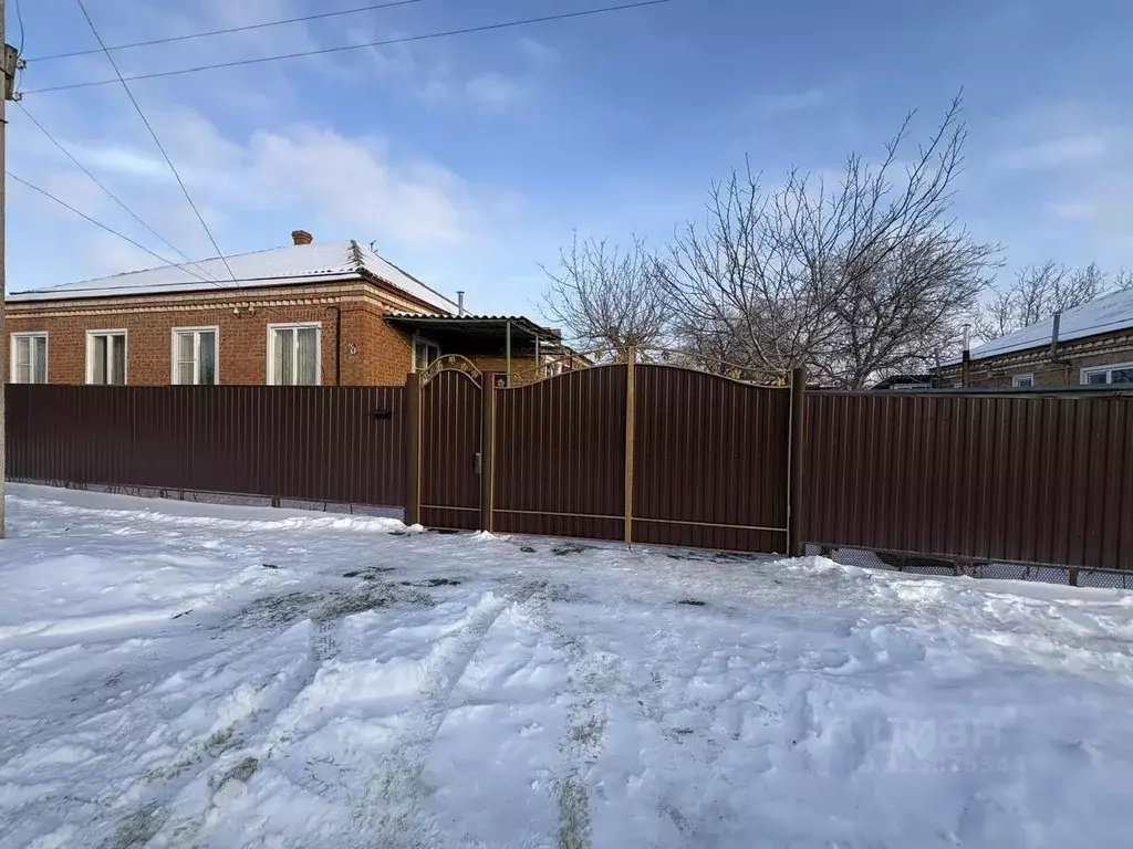 Дом в Ставропольский край, Новоалександровск Комсомольская ул., 26 (77 ... - Фото 2