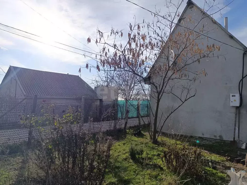 Дом в Крым, Симферопольский район, 3-й массив садовые участки  (44 м) - Фото 2