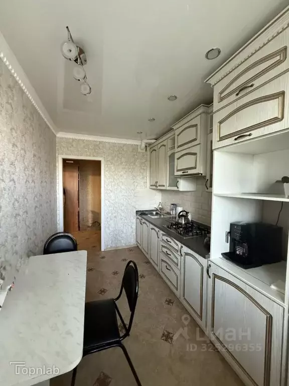 3-к кв. Волгоградская область, Волгоград Шекснинская ул., 32 (70.0 м) - Фото 2