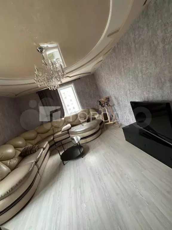 2-к. квартира, 80 м, 7/27 эт. - Фото 0