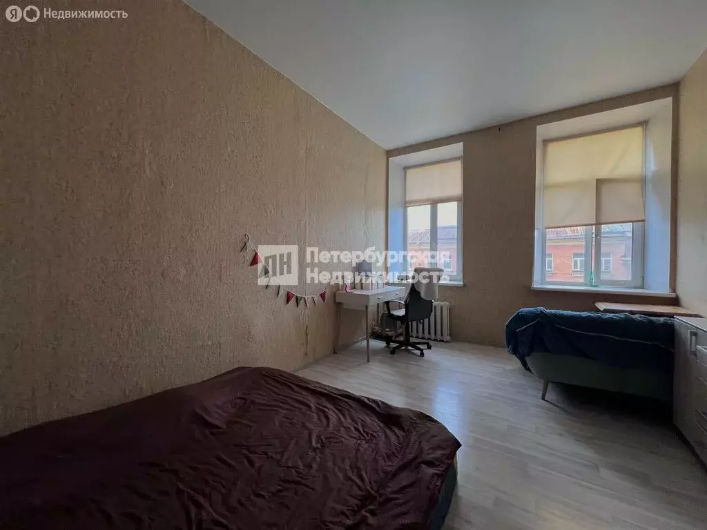 1к в 8-комнатной квартире (23.3 м) - Фото 1