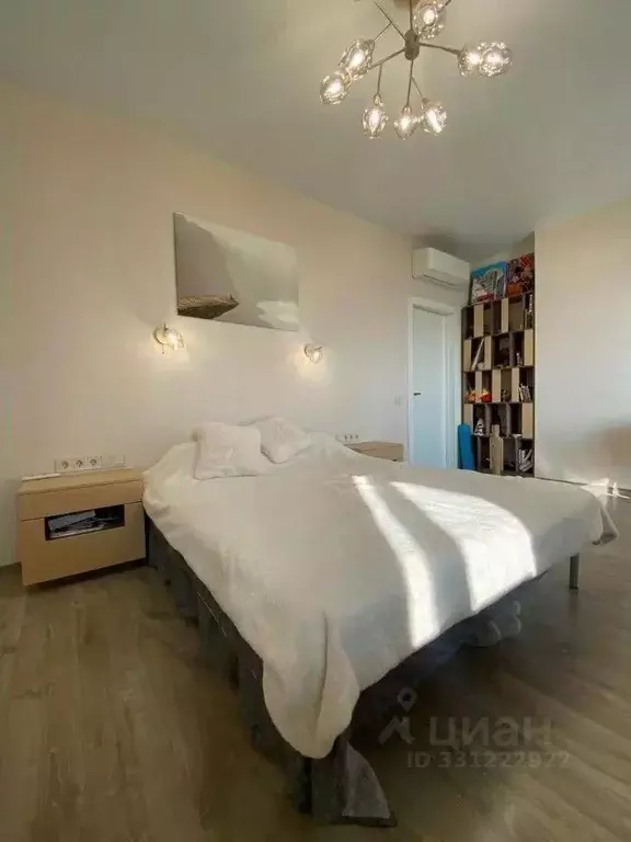 2-к кв. Татарстан, Казань ул. Оренбургский Тракт, 8Д (75.0 м) - Фото 1