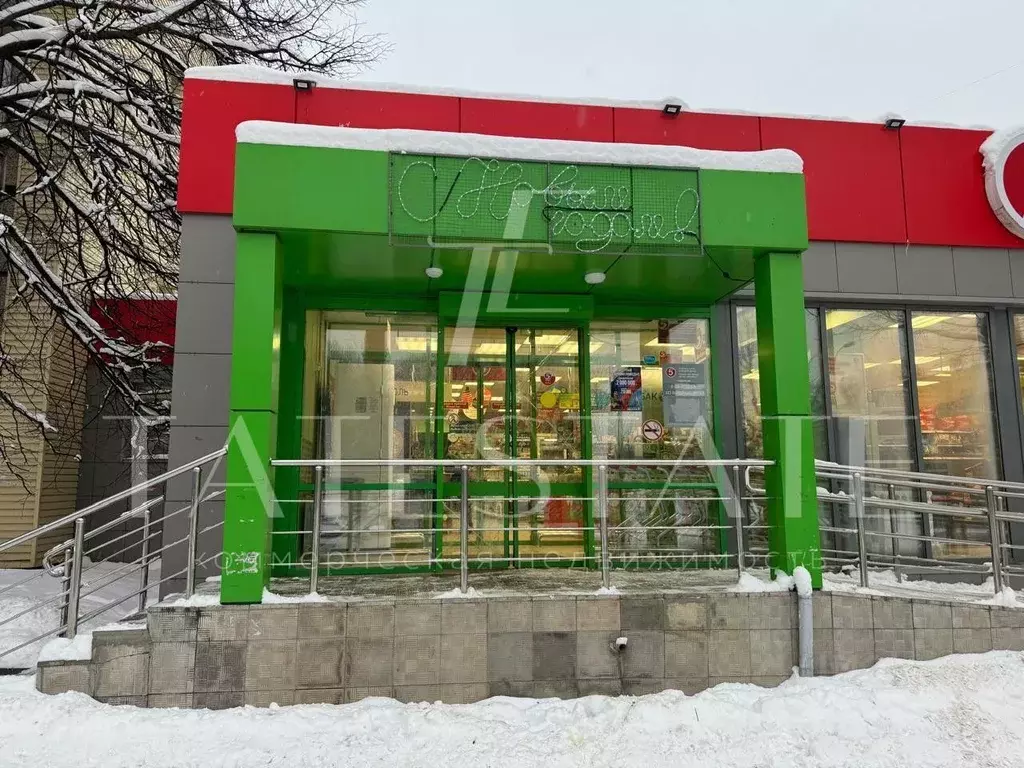 Помещение свободного назначения в Татарстан, Казань ул. Братьев ... - Фото 1