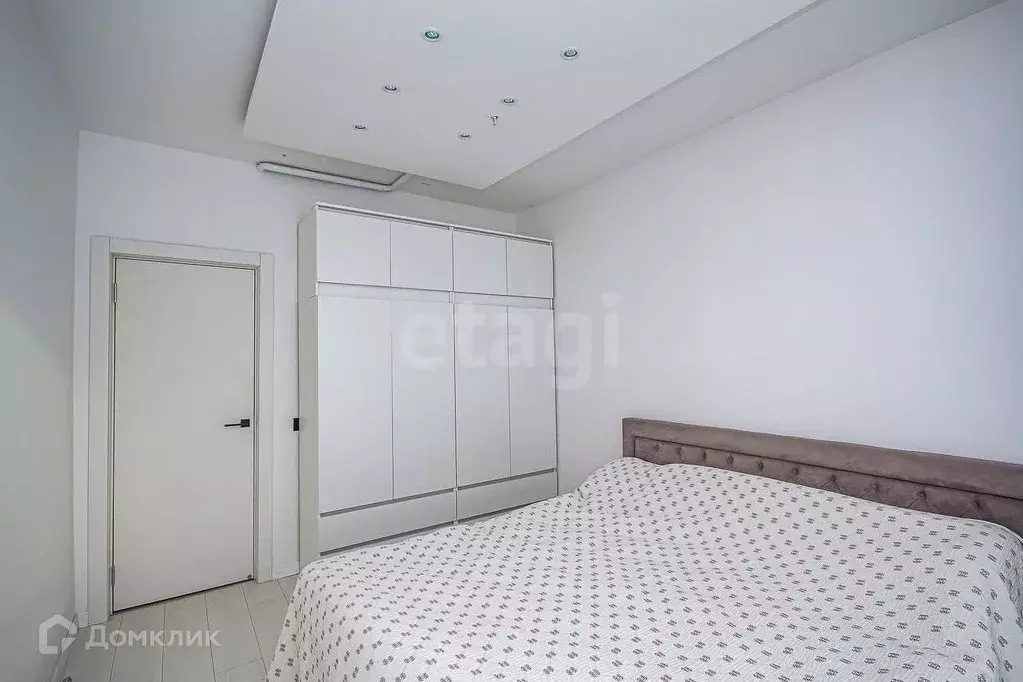 Продаётся квартира-студия, 65 м - Фото 0