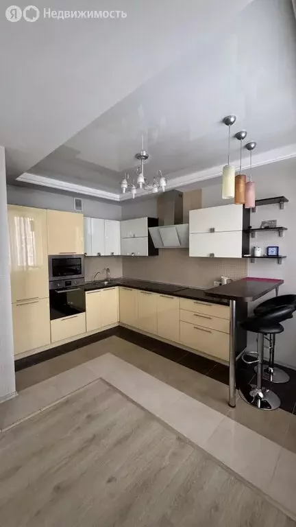 2-комнатная квартира: Екатеринбург, улица Щербакова, 5А (65.3 м) - Фото 2