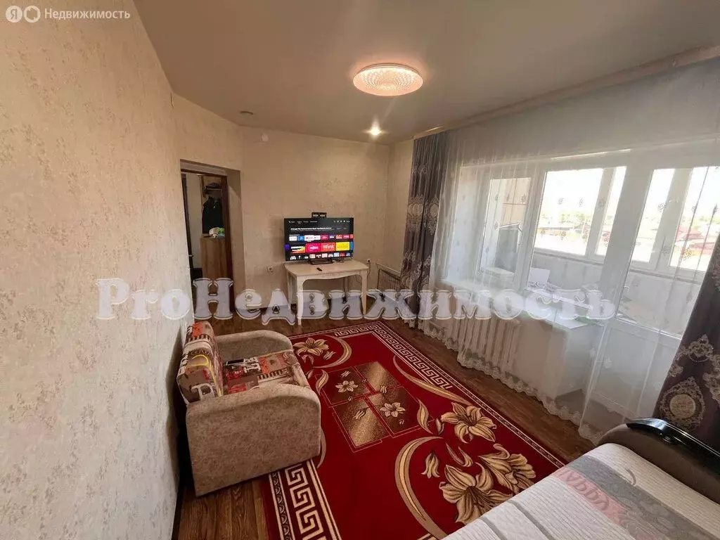 2-комнатная квартира: Кызыл, микрорайон Спутник, Убсу-Нурская улица, 6 ... - Фото 2