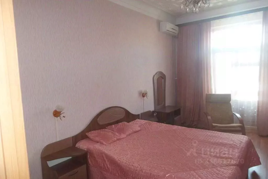 1-к кв. Астраханская область, Астрахань ул. Ленина, 50 (63.0 м) - Фото 1