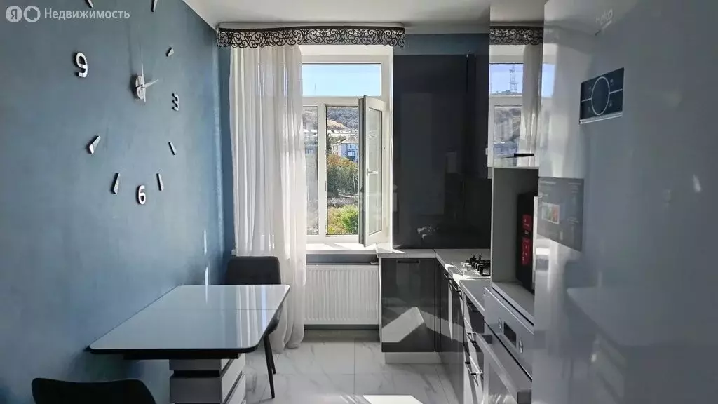 1-комнатная квартира: Феодосия, Крымская улица, 1Г (45.1 м) - Фото 2