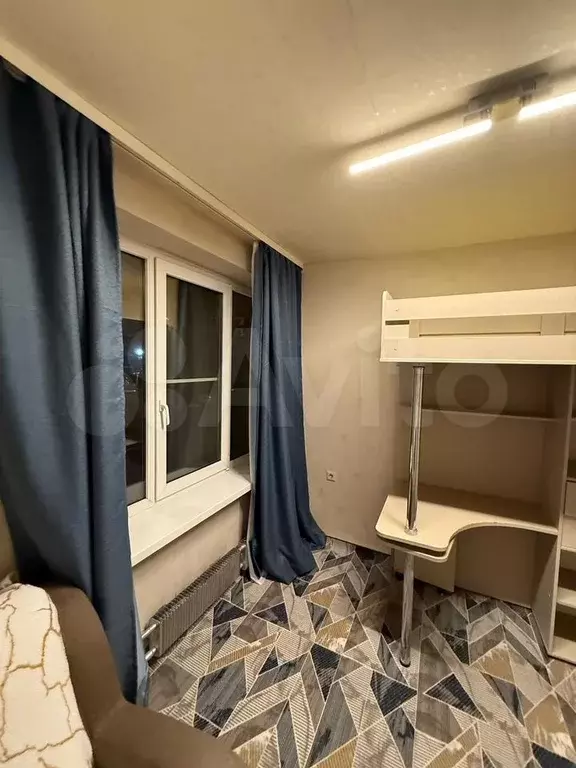 Комната 11 м в 3-к., 1/16 эт. - Фото 1
