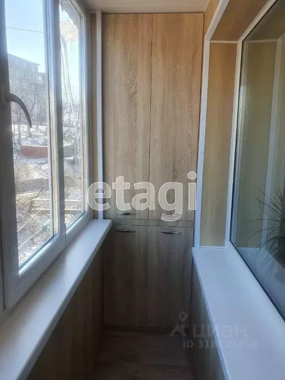 3-к кв. Приморский край, Владивосток ул. Кирова, 56А (56.5 м) - Фото 0