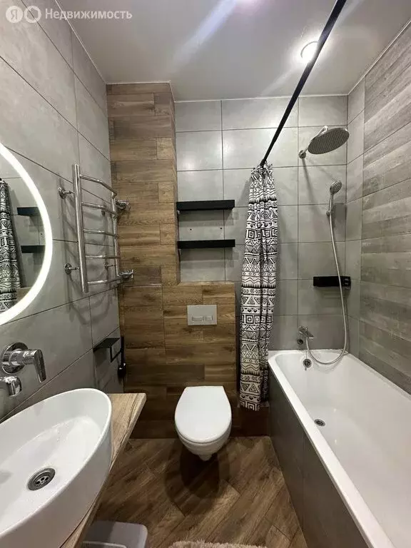 2-комнатная квартира: Краснодар, улица Цезаря Куникова, 18лит1 (49 м) - Фото 0
