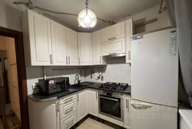 1-к кв. Башкортостан, Уфа Первомайская ул., 53 (33.0 м) - Фото 0