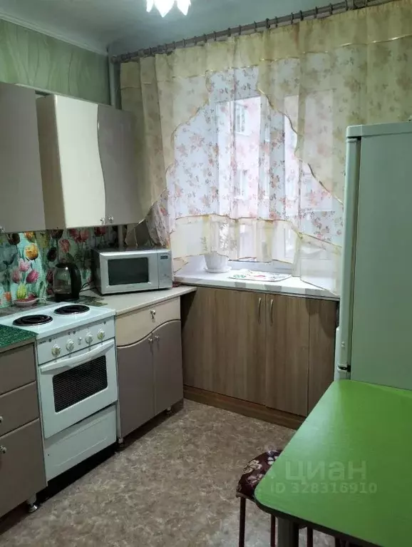 2-к кв. Иркутская область, Иркутск Украинская ул., 1А (44.0 м) - Фото 1