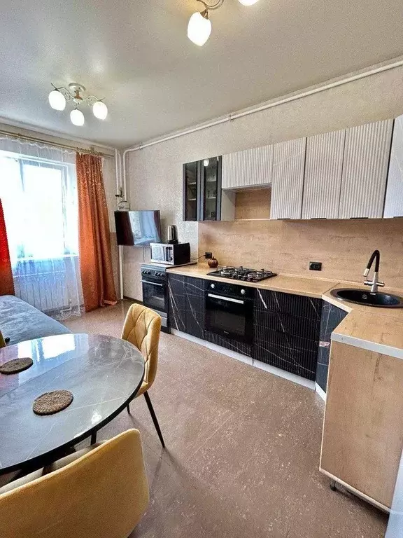Квартира, 2 комнаты, 56 м - Фото 0