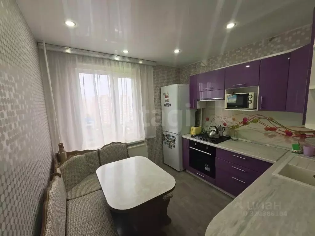 3-к кв. Ямало-Ненецкий АО, Новый Уренгой Мирный мкр, 1/2 (60.0 м) - Фото 2