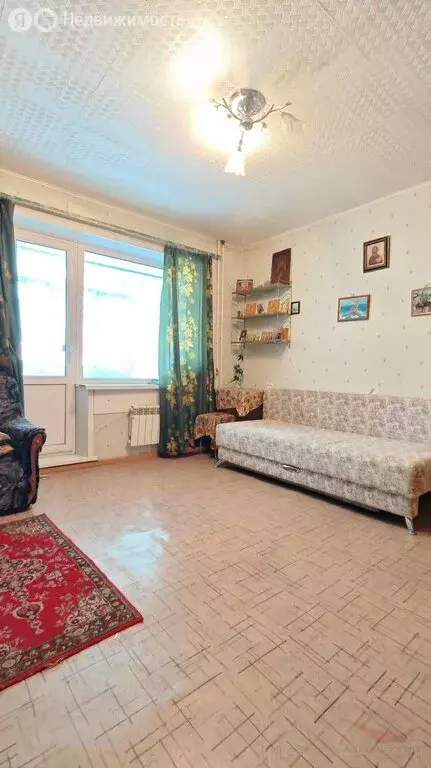 3-комнатная квартира: посёлок Управленческий, улица Парижской Коммуны, ... - Фото 1