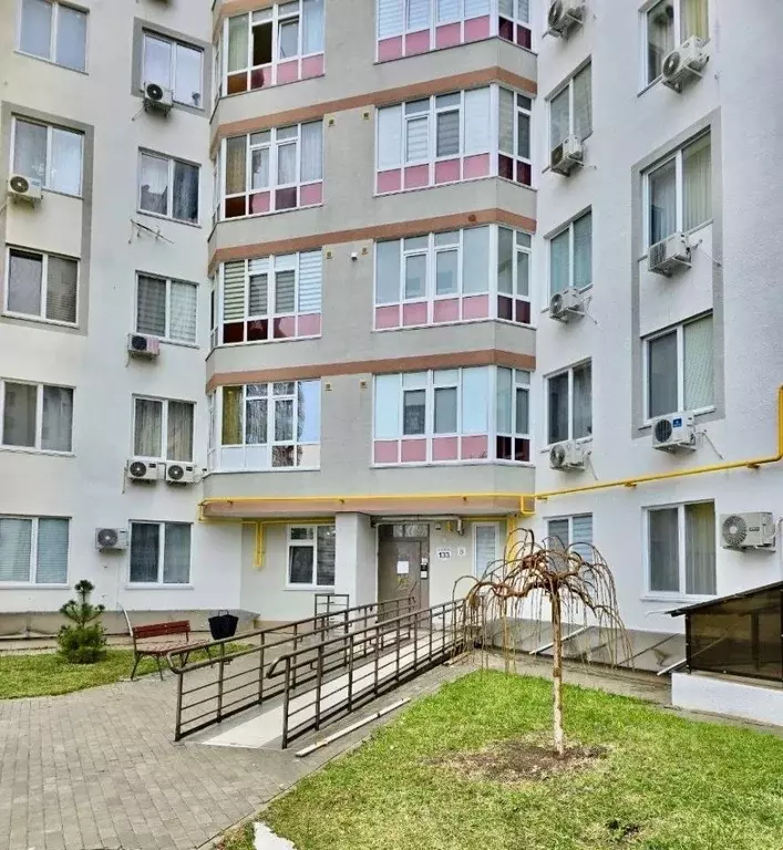 1-к кв. Крым, Симферополь ул. Батурина, 131 (39.3 м) - Фото 2