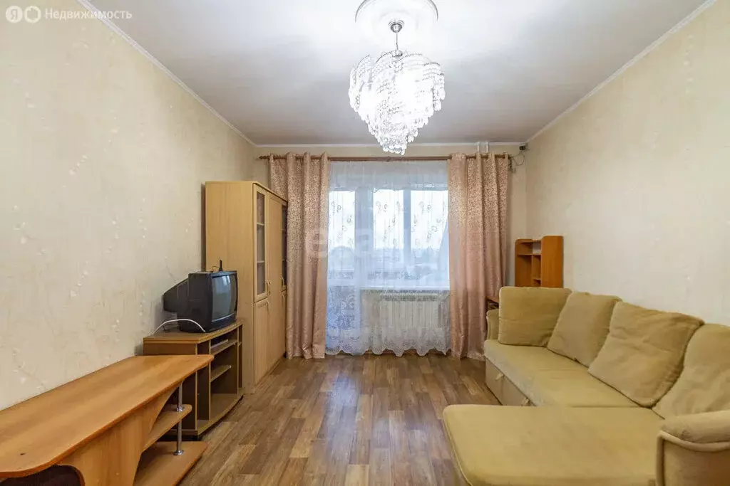 2-комнатная квартира: Омск, улица Малиновского, 6 (53 м) - Фото 1