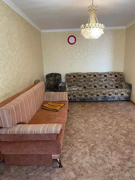 2-к кв. Омская область, Омск просп. Карла Маркса, 67 (46.0 м) - Фото 1