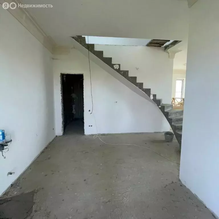 Дом в Махачкала, территория СНТ Закон, 2-я Законная улица, 4 (250 м) - Фото 2