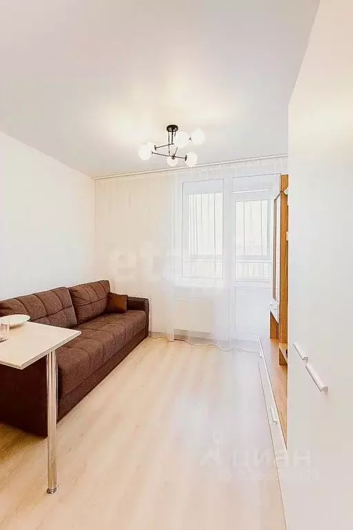 Студия Свердловская область, Екатеринбург ул. Советская, 64 (21.7 м) - Фото 1