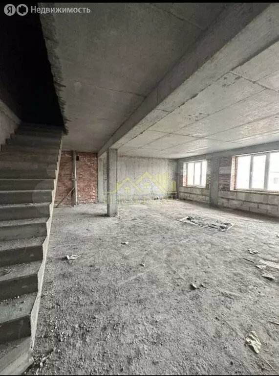 5-комнатная квартира: Владикавказ, улица Шамиля Джикаева, 2А (165 м) - Фото 2