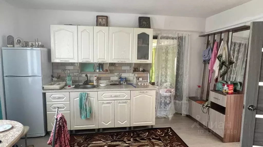 Дом в Курская область, Рыльский район, Малогнеушевский сельсовет, д. ... - Фото 1