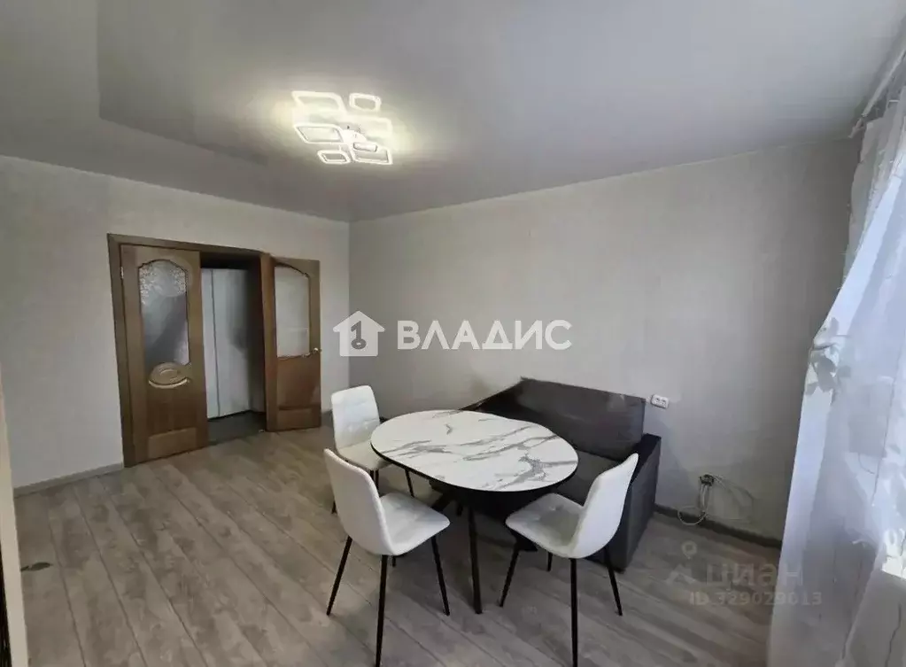 3-к кв. Волгоградская область, Волгоград Кузнецкая ул., 20 (65.0 м) - Фото 2