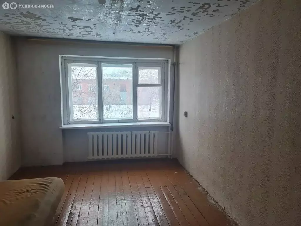 3-комнатная квартира: Новокузнецк, улица Шункова, 10 (62.3 м) - Фото 2