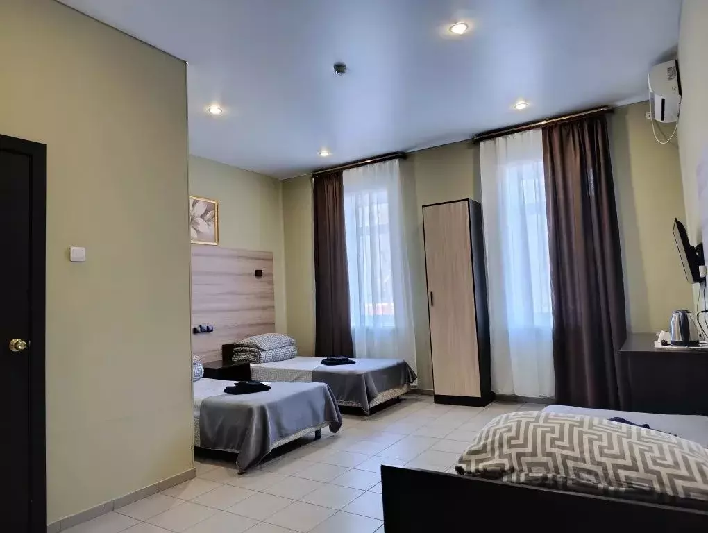 Комната Амурская область, Благовещенск ул. Калинина, 35 - Фото 1