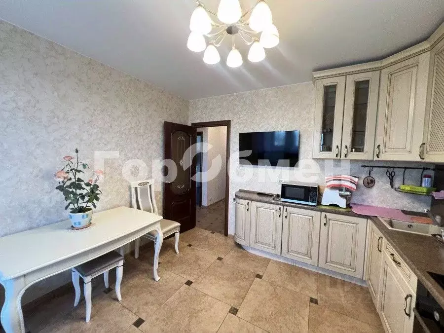 2-к кв. Москва Авиационная ул., 63 (68.7 м) - Фото 0