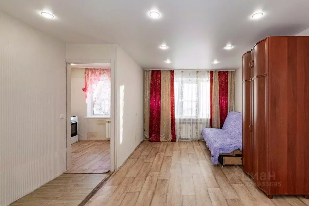 1-к кв. Свердловская область, Екатеринбург ул. Титова, 42 (28.8 м) - Фото 1