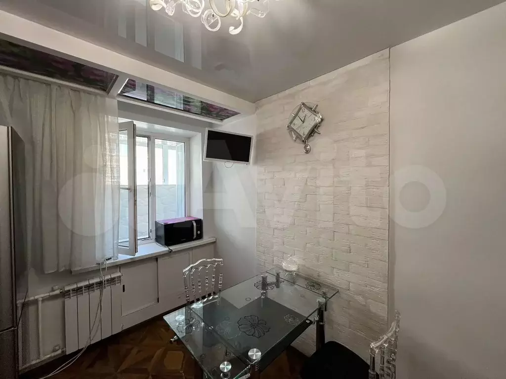 2-к. квартира, 56 м, 5/10 эт. - Фото 1