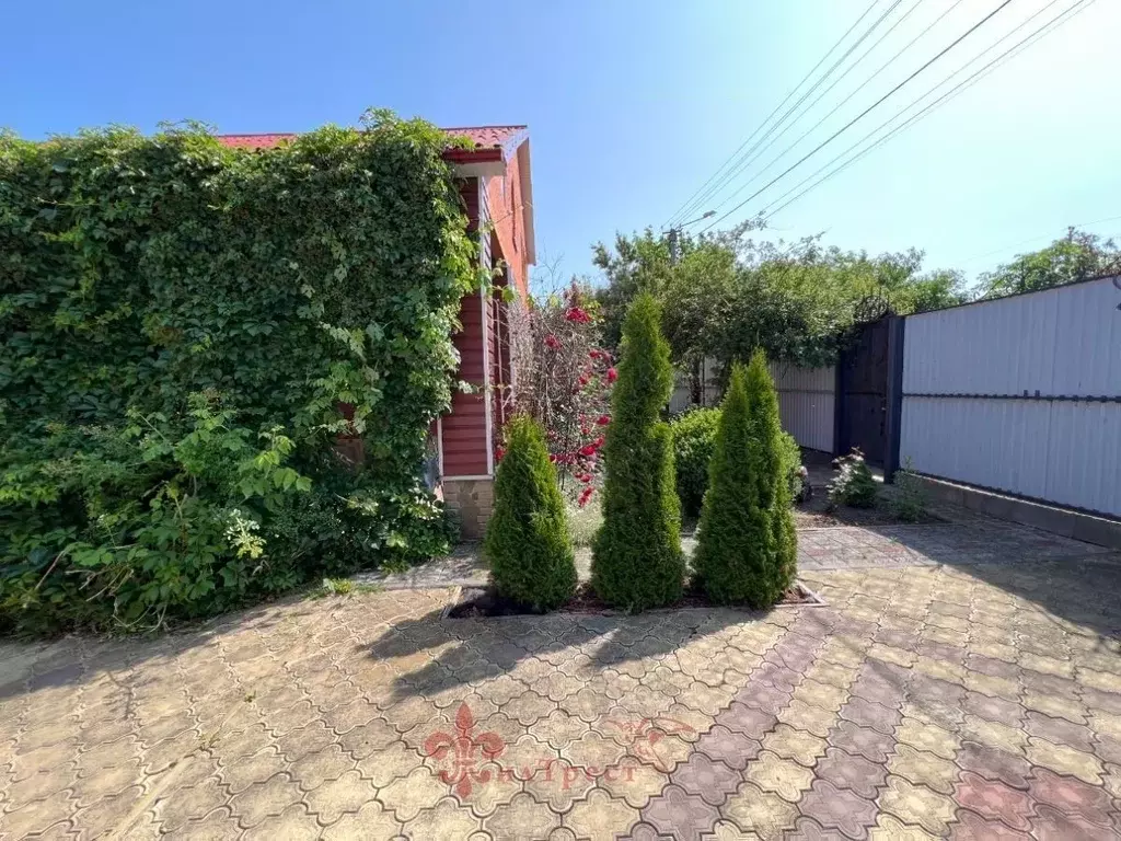 Дом в Белгородская область, Белгород ул. Имени Героя Советского Союза ... - Фото 2