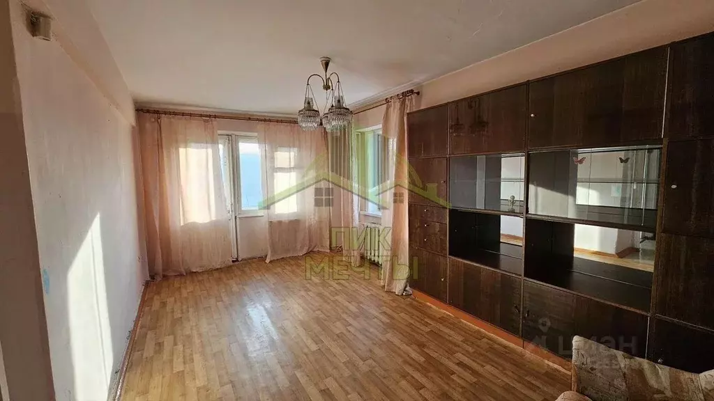 2-к кв. Бурятия, Улан-Удэ ул. Рылеева, 3 (41.9 м) - Фото 0
