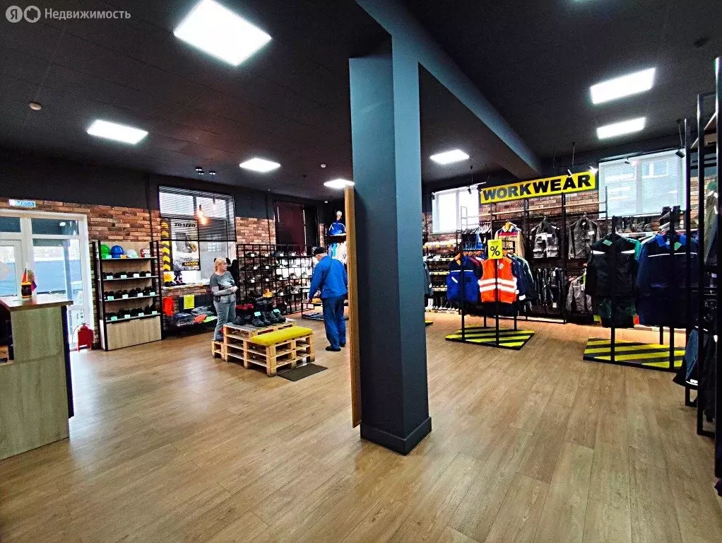 Торговая площадь (156.8 м) - Фото 1