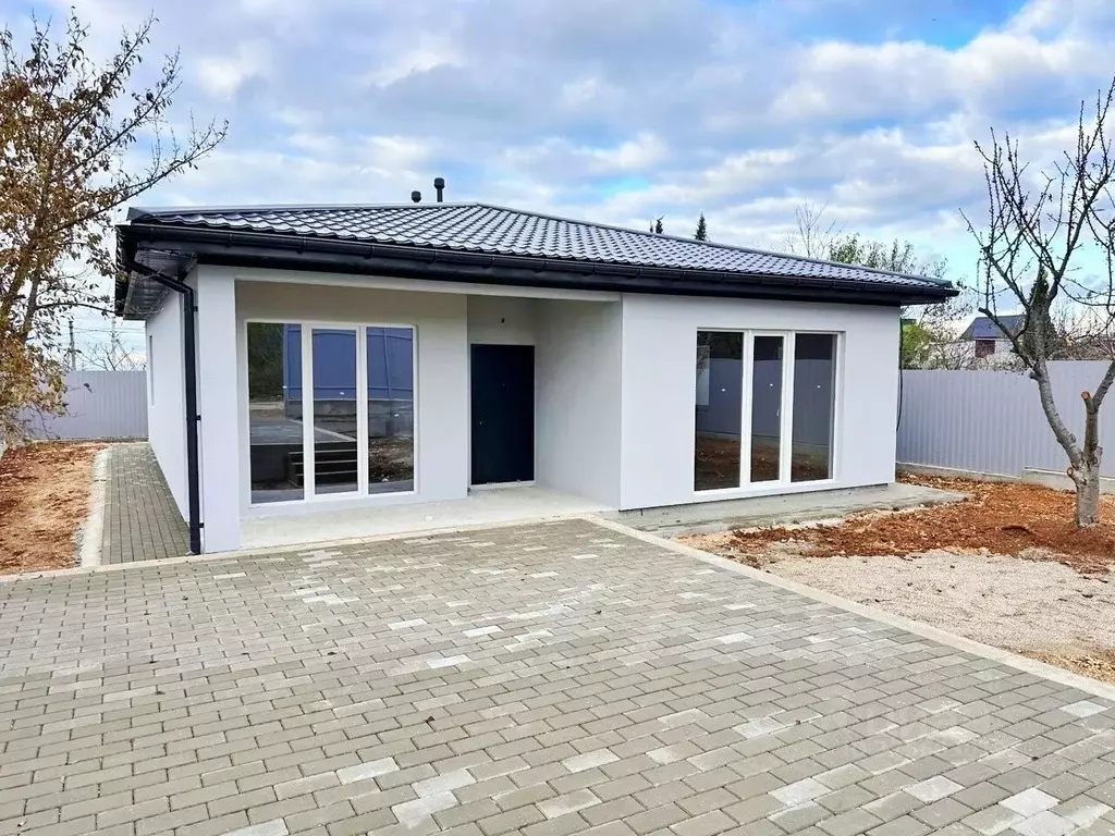 Дом в Севастополь Троллейбусник-1 садоводческое товарищество,  (120 м) - Фото 1