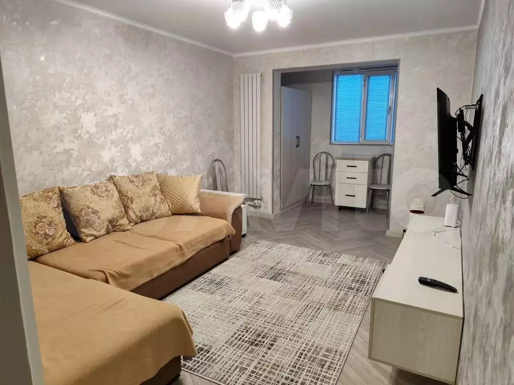 1-к. квартира, 30,3 м, 2/8 эт. - Фото 0