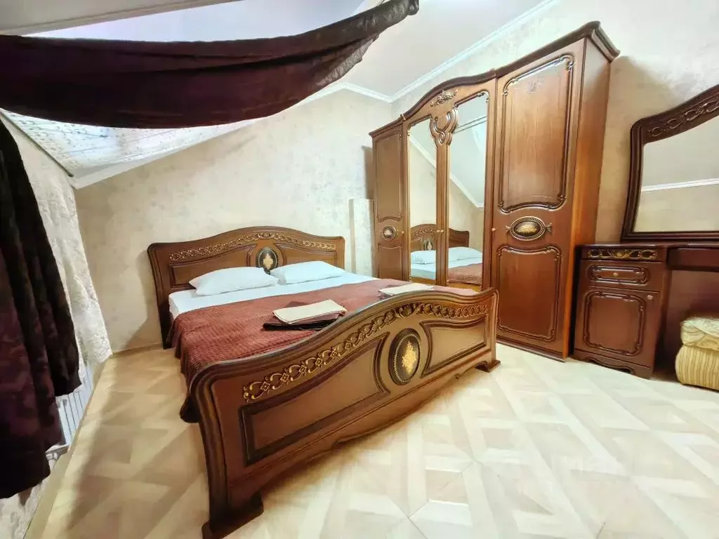 Комната Краснодарский край, Сочи Адлер жилрайон, ул. Крупской, 7 - Фото 1