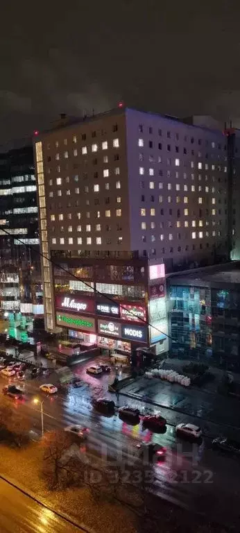 2-к кв. Тюменская область, Тюмень Сургутская ул., 11к2 (55.0 м) - Фото 2