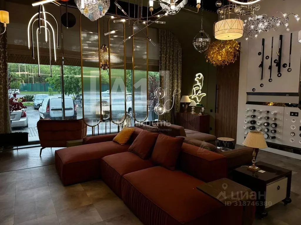 Торговая площадь в Челябинская область, Челябинск ул. Труда, 176 (280 ... - Фото 2