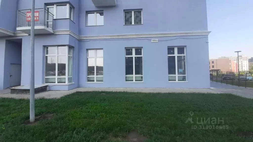 Помещение свободного назначения в Красноярский край, Красноярск ул. ... - Фото 0
