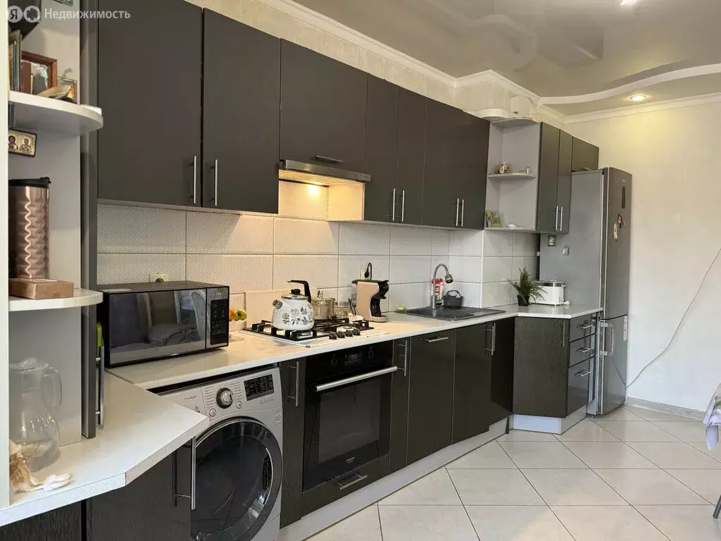 3-комнатная квартира: Ставрополь, улица Тухачевского, 26/2 (90 м) - Фото 1