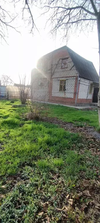 Дом в село Кулешовка, Центральная улица (100 м) - Фото 2