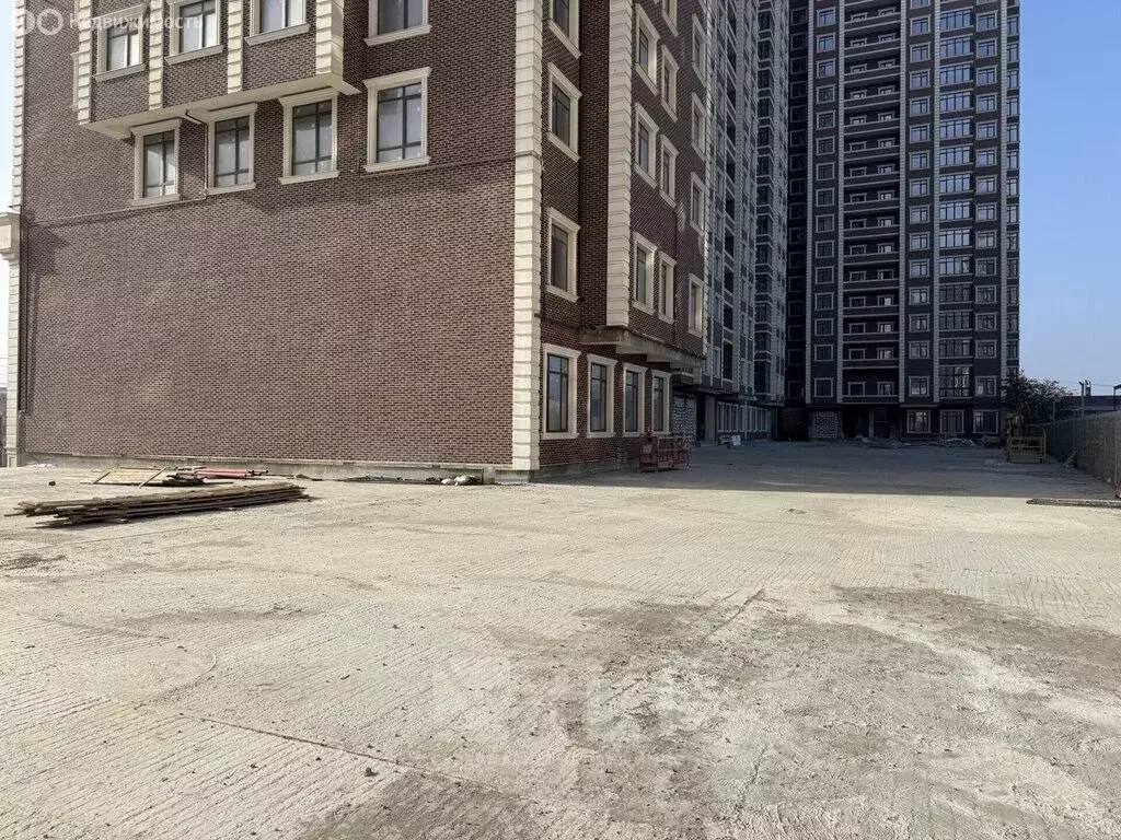 1-комнатная квартира: Махачкала, проспект Петра I, 69 (80 м) - Фото 1