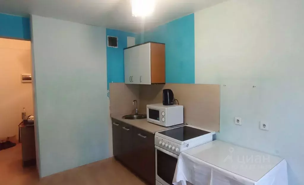 2-к кв. Свердловская область, Екатеринбург ул. Дорожная, 17 (59.8 м) - Фото 1