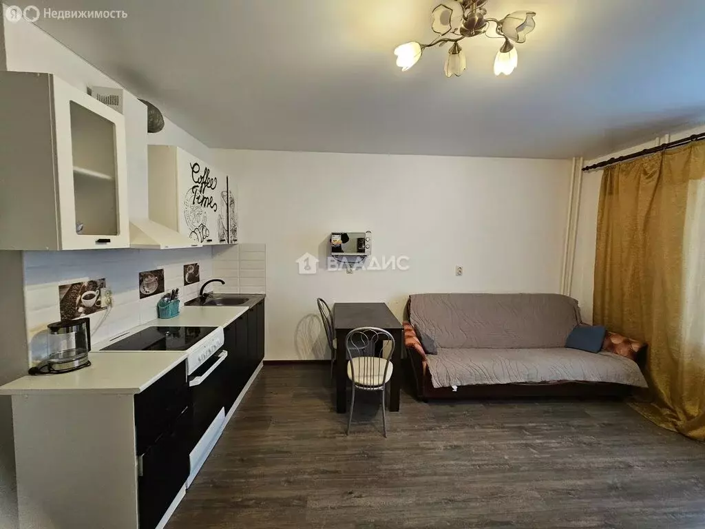 1-комнатная квартира: Тобольск, 15-й микрорайон, 37 (46.6 м) - Фото 1