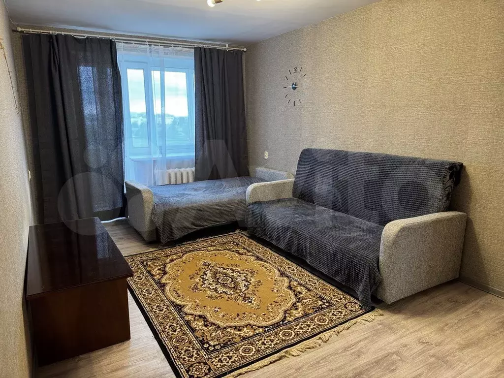 1-к. квартира, 32 м, 9/9 эт. - Фото 0