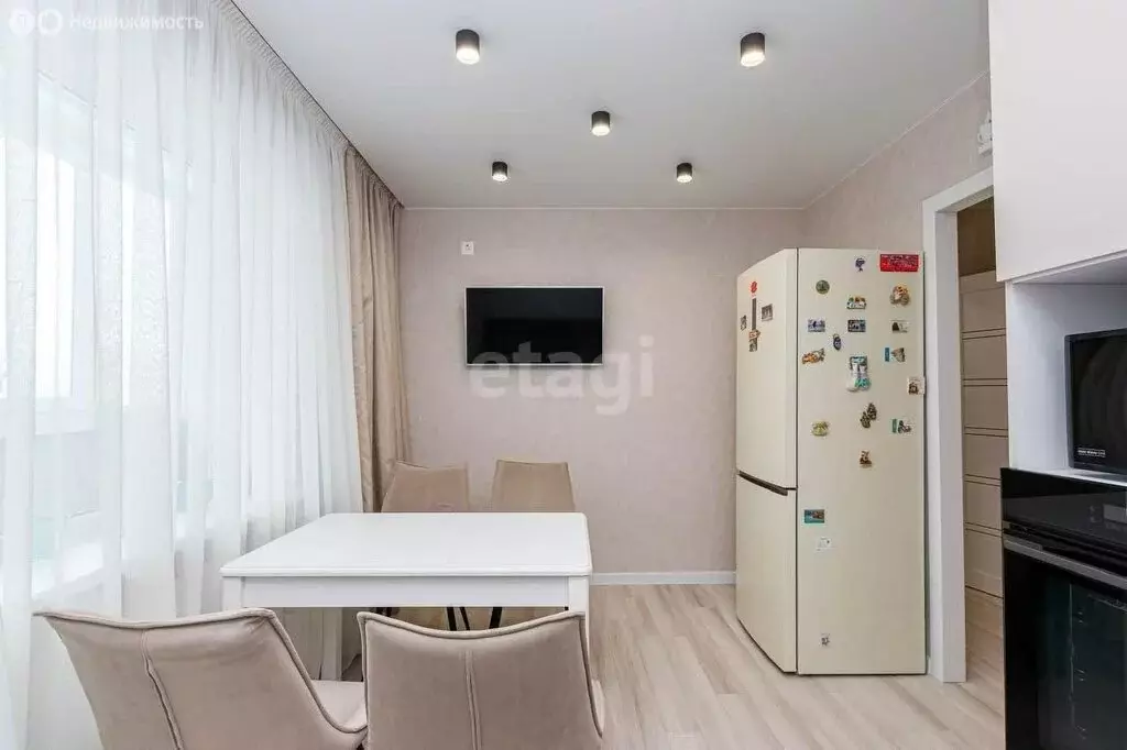 2-комнатная квартира: Пермь, улица Гашкова, 51 (60 м) - Фото 1